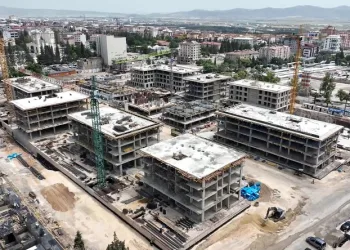 Bakan Mehmet Özhaseki: “Deprem bölgelerindeki çalışmalarımız sürüyor”