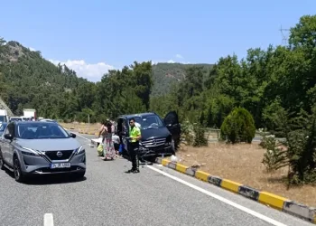 Marmaris yolunda kaza: 7 yaralı