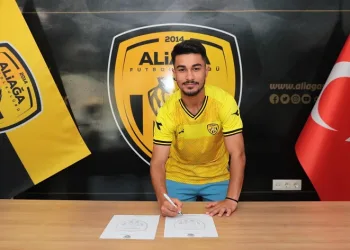 Aliağa FK, Bahri Yıldırım ile yollarını ayırdı
