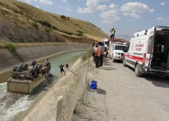 HES kanalına düşen kamyonun sürücüsü hayatını kaybetti