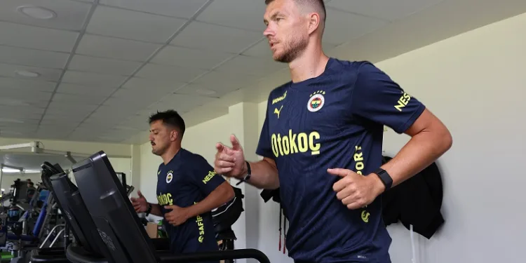 Fenerbahçe’de laktat, kuvvet ve esneklik testleri yapıldı