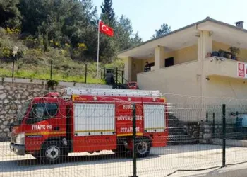 Tirilye’de mahalleli itfaiye talep etti