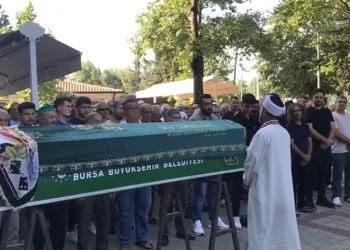 Bursa’da doktora gittikten sonra evinde ölü bulundu