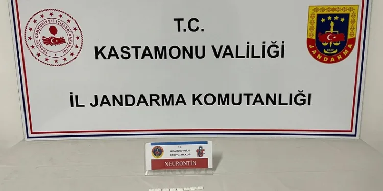 Psikiyatri hastası, yeşil reçeteyle aldığı ilaçları satarken yakalandı