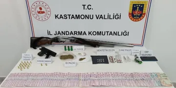 Kastamonu’da uyuşturucu ile yakalanan 7 şüpheliden 2’si tutuklandı