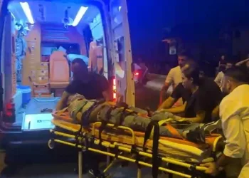 Kuşadası’ndaki kazada ağır şekilde yaralanan genç hastanede hayatını kaybetti