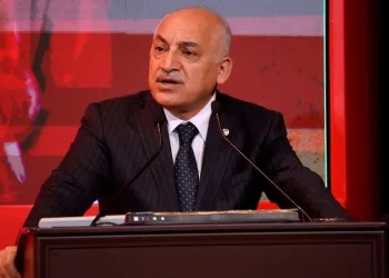 TFF Başkanı Mehmet Büyükekşi ve TFF Yönetim Kurulu’ndan açıklama