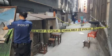 Genç kadın çay ocağında eski sevgili dehşetini yaşadı