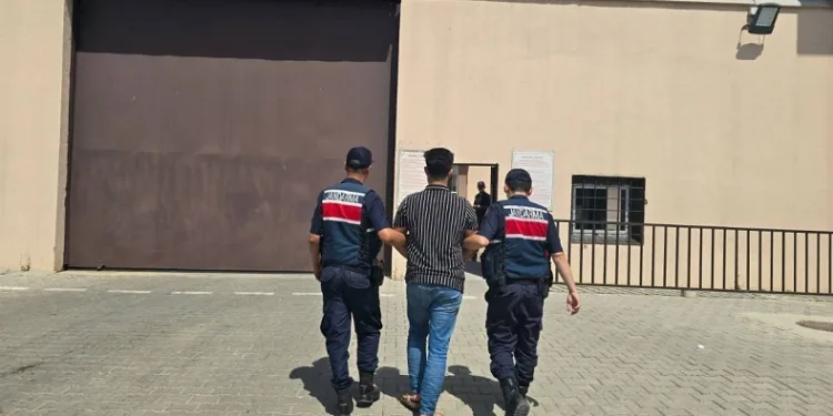 19 yıl kesinleşmiş cezası bulunan firariyi jandarma yakaladı