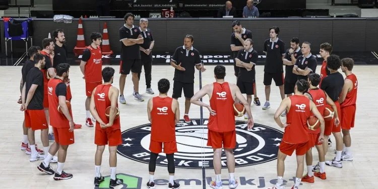 A Milli Erkek Basketbol Takımı’nın İstanbul kampı başladı
