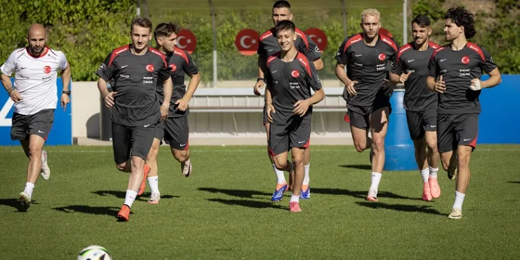 A Milli Takım’da Çekya maçı hazırlıkları sürüyor