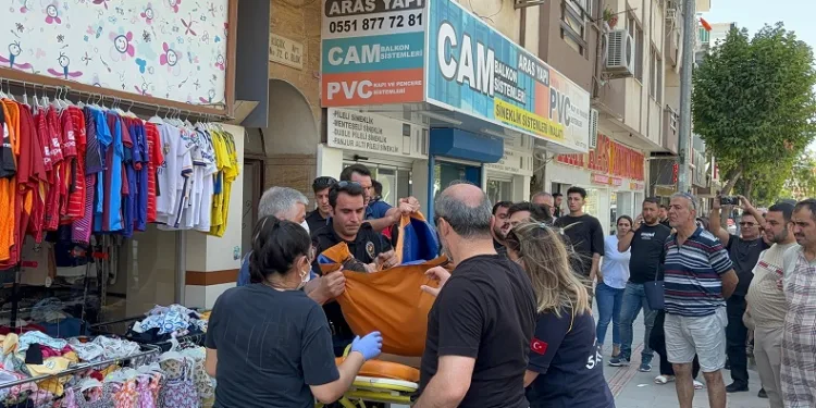 Bursa’da tartıştığı ağabeyini bıçakladı, evde harakiri yaptı
