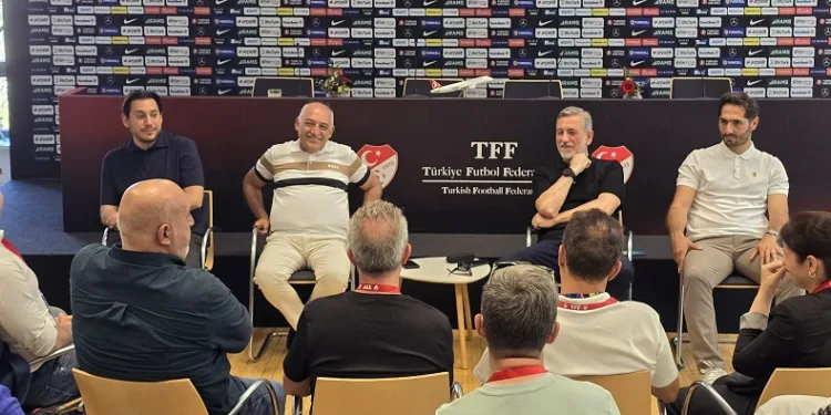Mehmet Büyükekşi: “Arda Güler, sosyal medyada yazılanlara gülüp geçiyor”