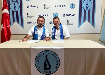 Belediye Kütahyaspor’un yeni teknik direktörü Hakan Şapçı oldu