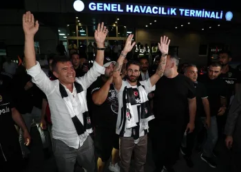 Beşiktaş’ın yeni transferi Rafa Silva, İstanbul’da