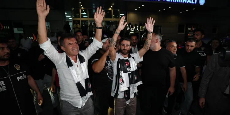 Beşiktaş’ın yeni transferi Rafa Silva, İstanbul’da