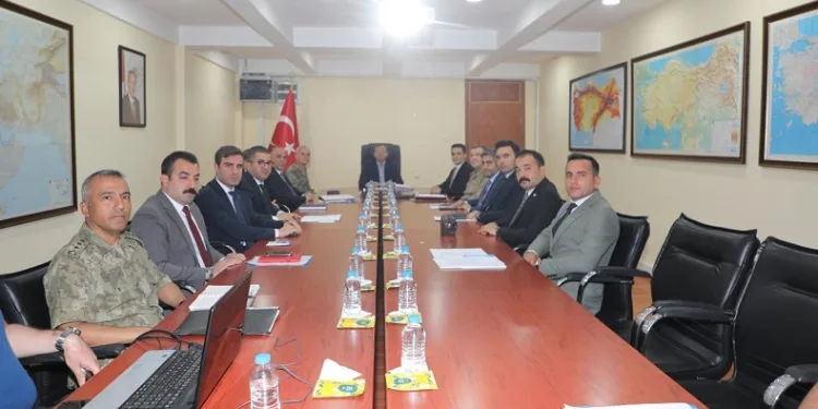 Kars’ta güvenlik ve asayiş toplantısı düzenlendi