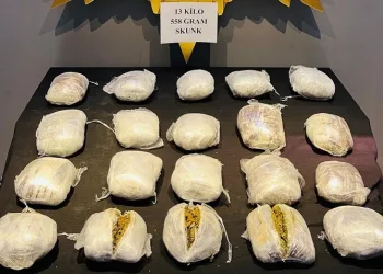 Malatya’da yolcu otobüsünde 13 kilogram uyuşturucu ele geçirildi