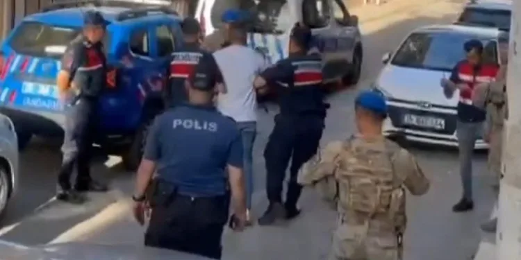 Işıkkent Çetesi’ne operasyon: 10 şüpheli yakalandı