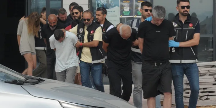 Yalova merkezli 4 ilde uyuşturucu operasyonu