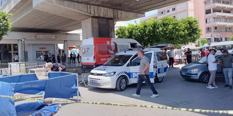 Adana’da silahlı saldırı:1 ölü, 2 yaralı