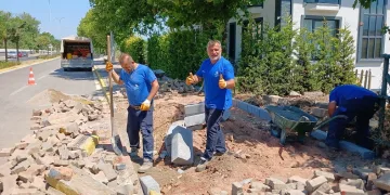 Başiskele’de yollar bakım ve onarımda