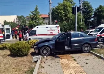 Sakarya’da duble yolda zincirleme kaza