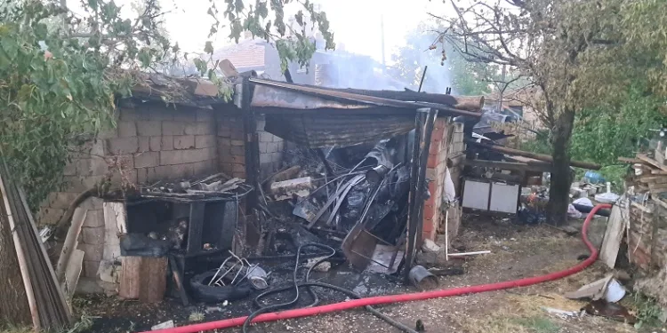 Karaman’da depo yangını korkuttu