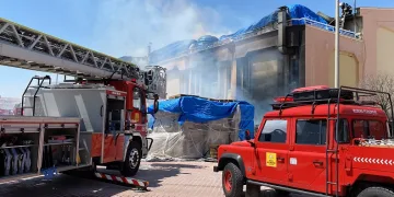 Kozmetik ürünleri üreten iş yerinde yangın