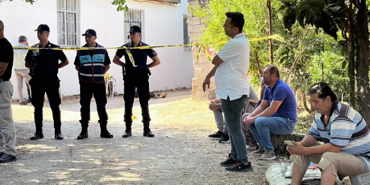 Fethiye’de aile katliamı: 3 ölü