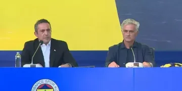 Jose mourinho resmen Fenerbahçe’de