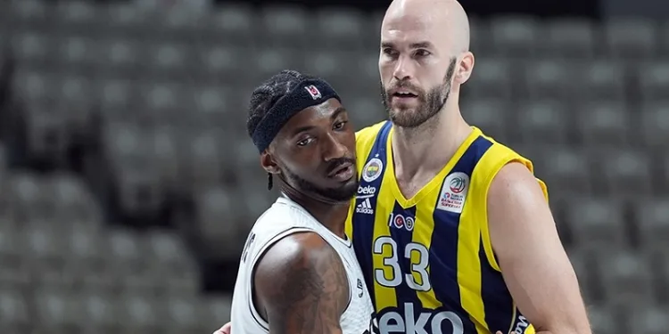 Fenerbahçe Beko Beşiktaş Emlakjet’e şans tanımadı
