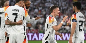 Açılış maçında Panzer şov