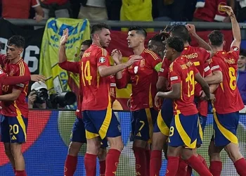 İspanya 1 attı 3 aldı