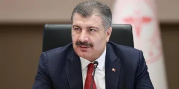 Bakan Koca: “ Çıkan yangında 12 kişi hayatını kaybetti”