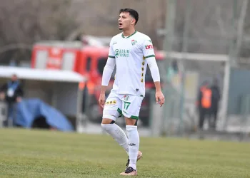Bursasporlu Sabri Karaca futbolu bıraktı