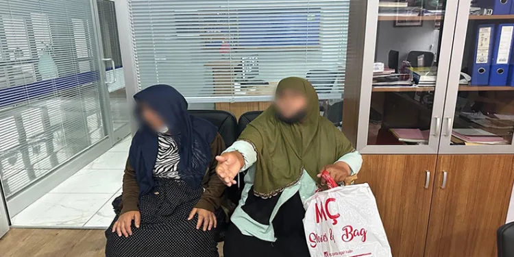 Dilencilerin üzerinden 22 bin 636 TL çıktı
