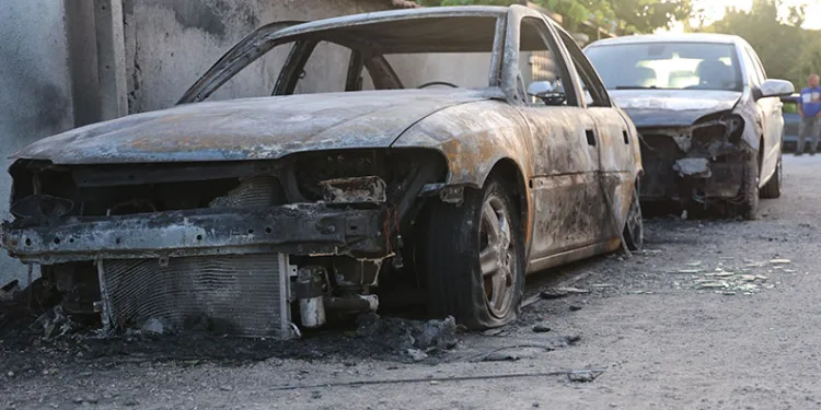 Konya’da 2 otomobili kundaklayan kadın tutuklandı