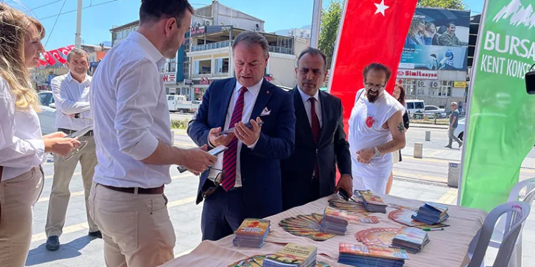 Bağımlılıkla mücadelede Büyükşehir yanında