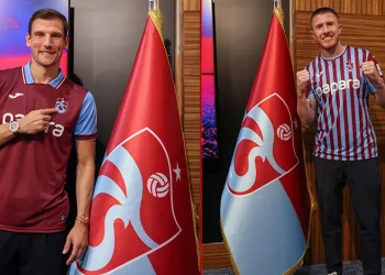 Trabzonspor, yeni transferleri Borna Barisic ve John Lundstram ile sözleşme imzaladı