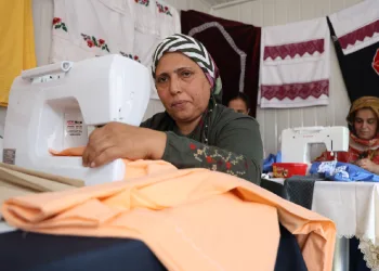 afetzede kadınlar, ilmek ilmek stres atıyorlar