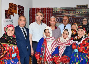 Kursiyerlerin ürünleri görücüye çıktı