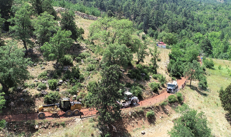 Konyaaltı’nda yayla yolları bayrama hazır