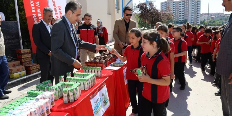 ‘Dünya Süt Günü' kutlandı