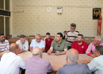 Yılmaz, Cinderesi ve Kayaönü Mahallesi sakinleriyle buluştu