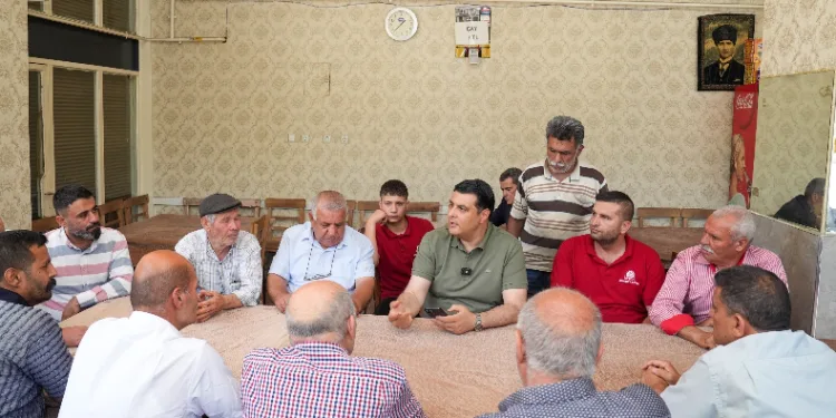 Yılmaz, Cinderesi ve Kayaönü Mahallesi sakinleriyle buluştu
