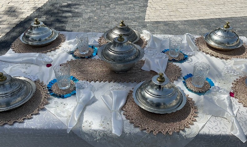 Kursiyerlerin ürünleri vatandaşlara sunuldu