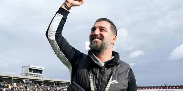 Arda Turan: “Bu milli takım kadrosunu yıkmayıp, üstüne koyup devam etmeliyiz”