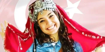 Aybüke öğretmen kabri başında anıldı