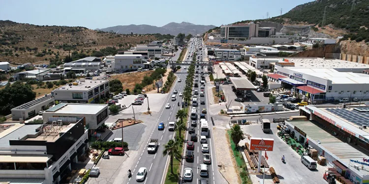 Bodrum’da bayram tatili başlamadan trafik başladı